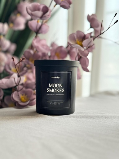 [PK9674-GN-GEN-029959] Moon Smokes