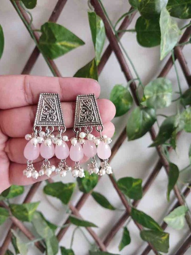 Traditional earrings 
