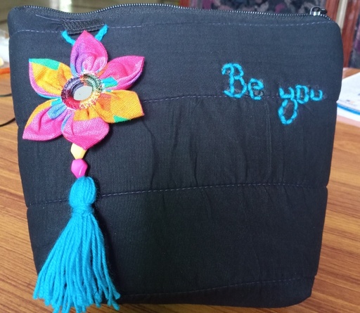 Makeup pouch