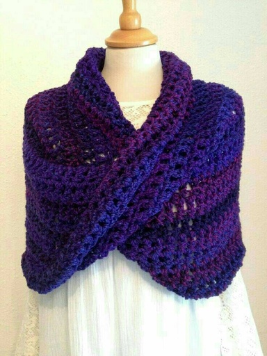 [PK0166-CW-SCF-004349] Handmade Mobius Shawl