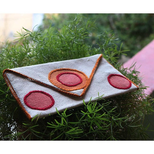 [PK0911-BG-CLU-005118] Embroidered Hand Clutch