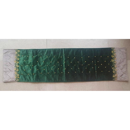 [PK1986-HM-KIT-006964] Green and Gray Table Runner