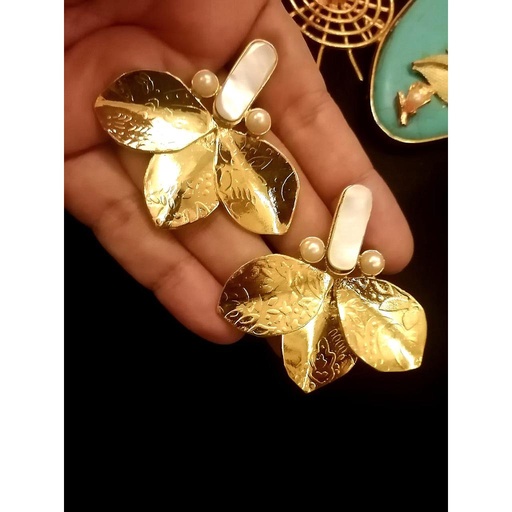 [PK2838-JW-EAR-009059] Big Leaves 